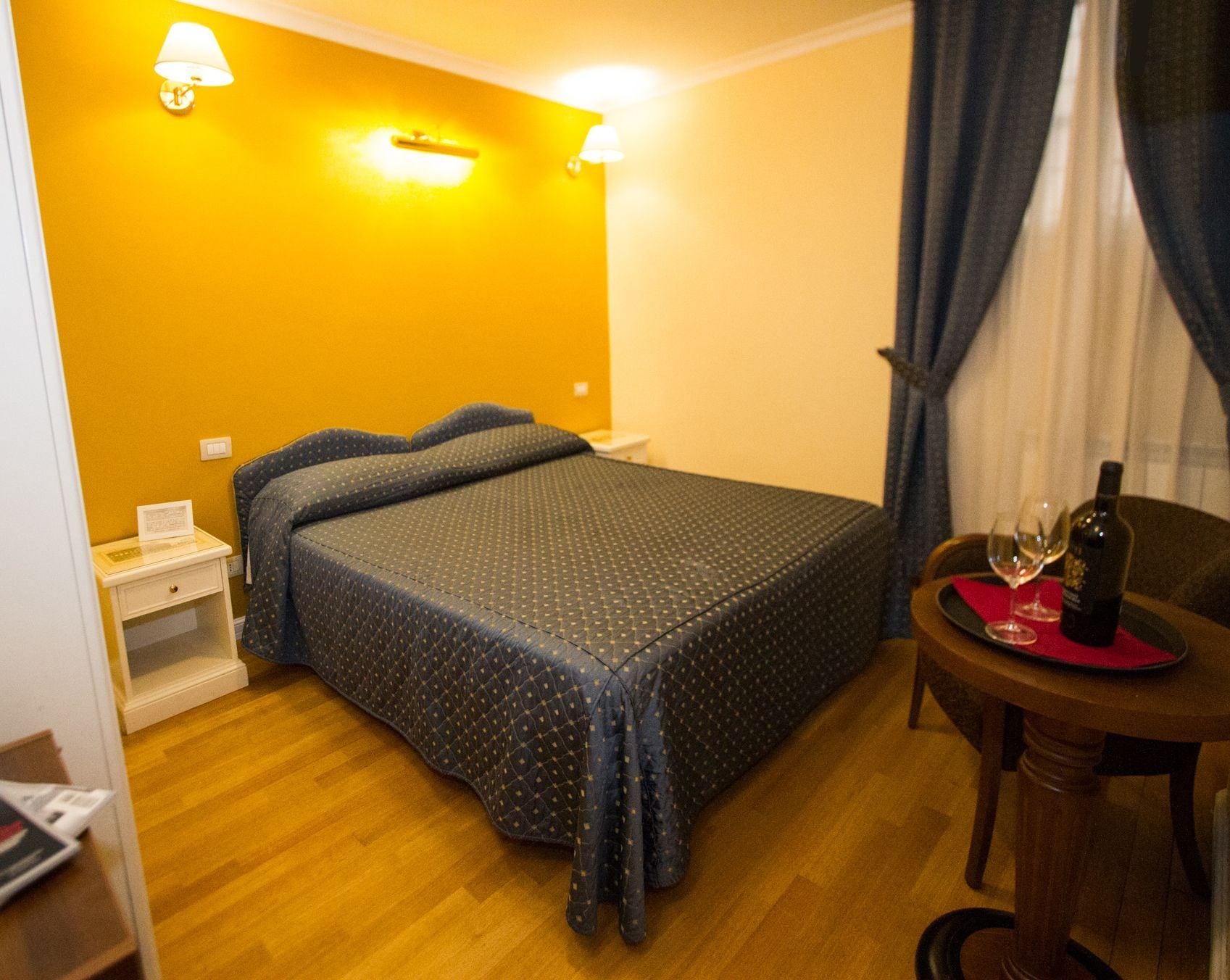Flann O'Brien Rooms Ρώμη Εξωτερικό φωτογραφία