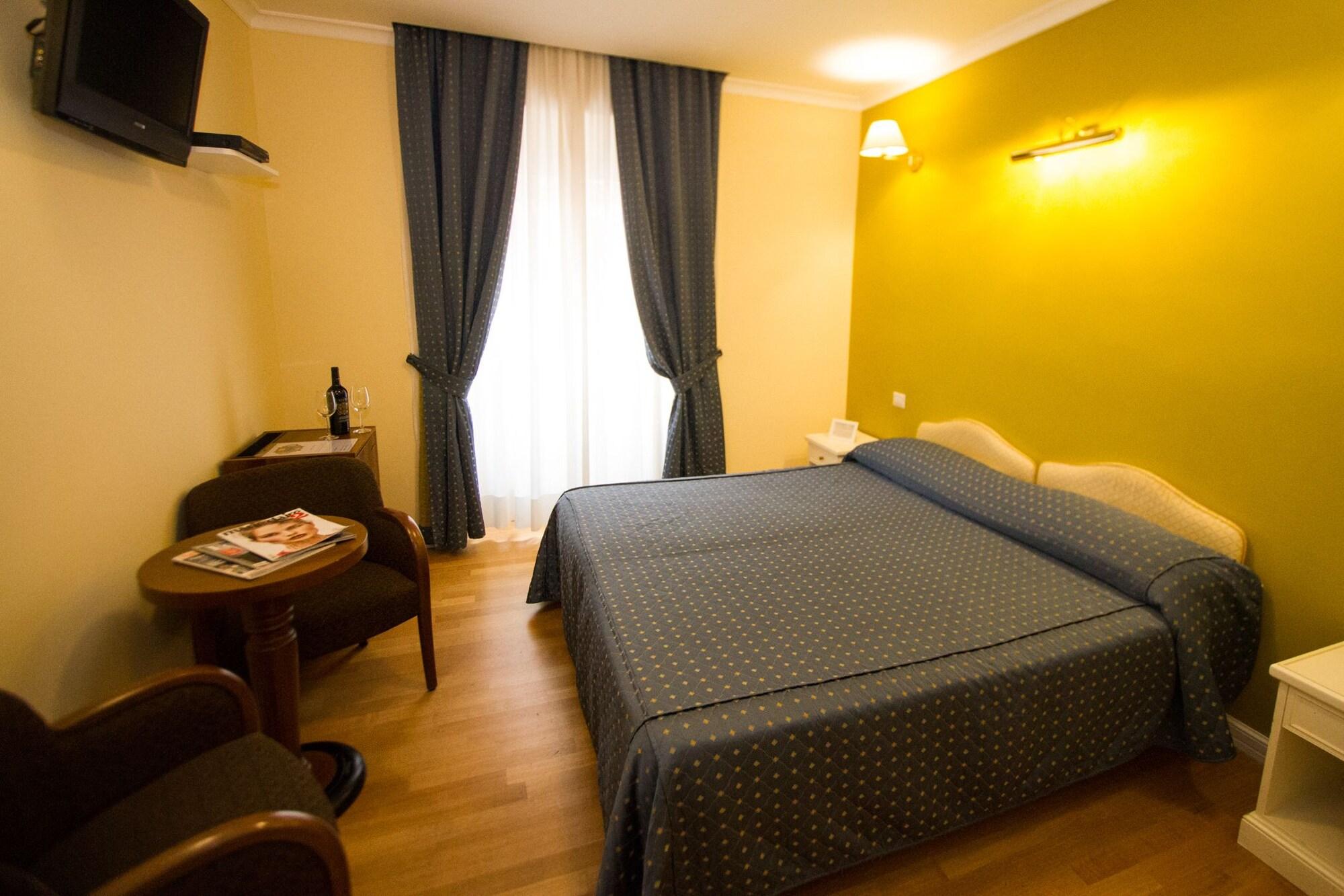 Flann O'Brien Rooms Ρώμη Εξωτερικό φωτογραφία